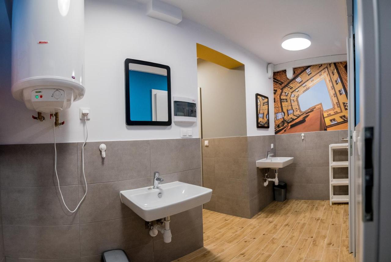 Togoto Wroclaw Hostel エクステリア 写真
